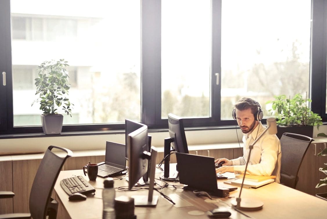 Interact With Your Customers Online! Interact With Your Customers Online!